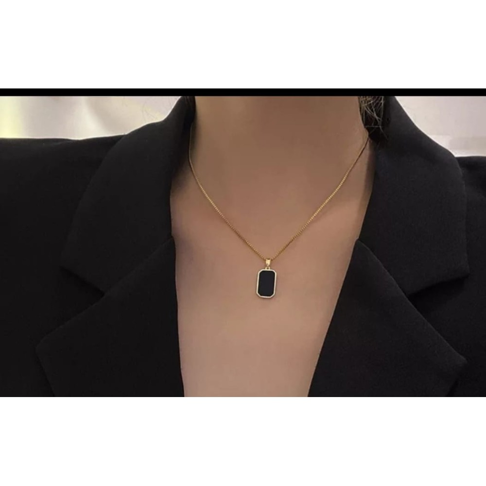 Elegant Rectangular Black and Gold Pendant Necklace