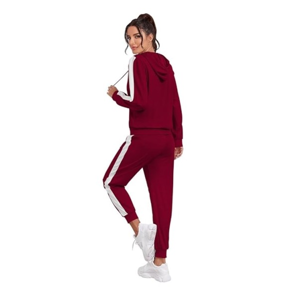 Women's Knitting Stretchable Solid Hooded Neck Full Sleeve maroon Track Suit 