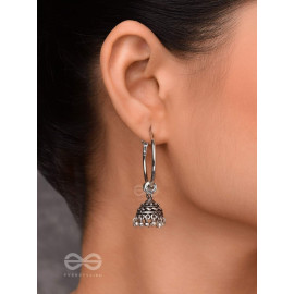 MOONLIT BEAMS - SILVER OXIDISED JHUMKA EARRINGS