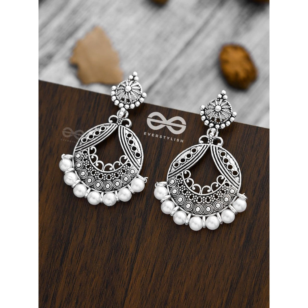 A Beautiful Pearl Artistry - Oxidised Boho Earrings